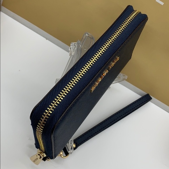 Michael Kors Jet Set Travel LG FLAT MF PHN CASE - Picture 11 of 16